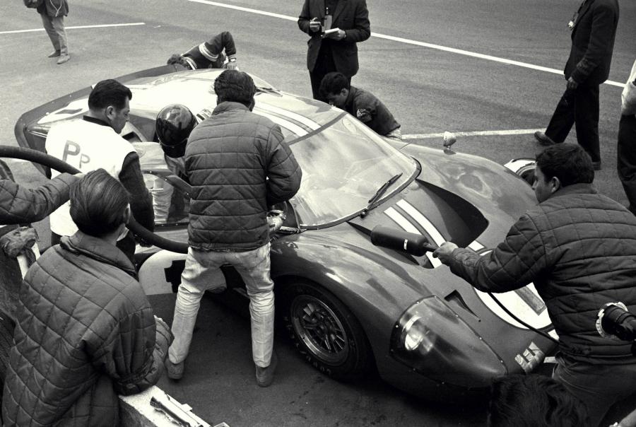  Ford GT40 (Mk IV) 1967 года  (фото 57 из 81)